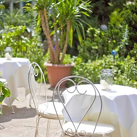 Hotel Bavaria Biohotel 4*